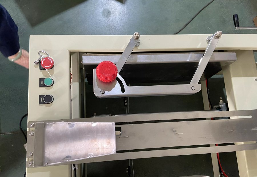 Semi-automatic cardboard box/case erector – product image, industrial automation, packaging machine
